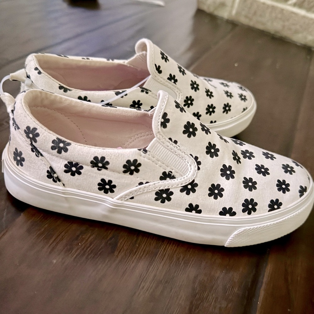 Girls Old Navy shoes
